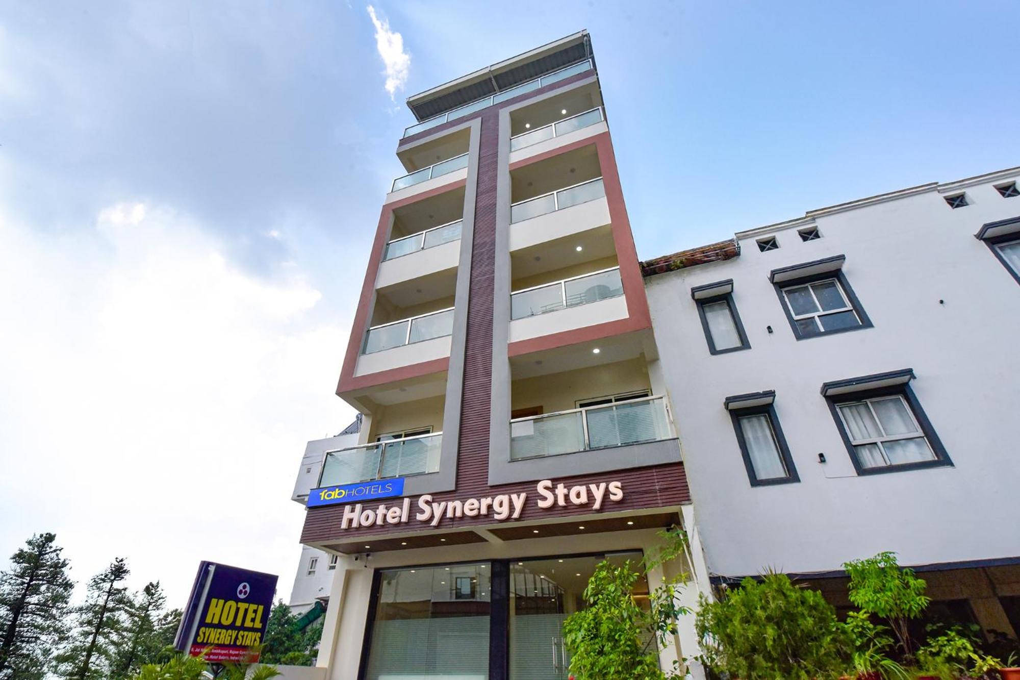 Fabhotel Synergy Stays Indore Exterior photo